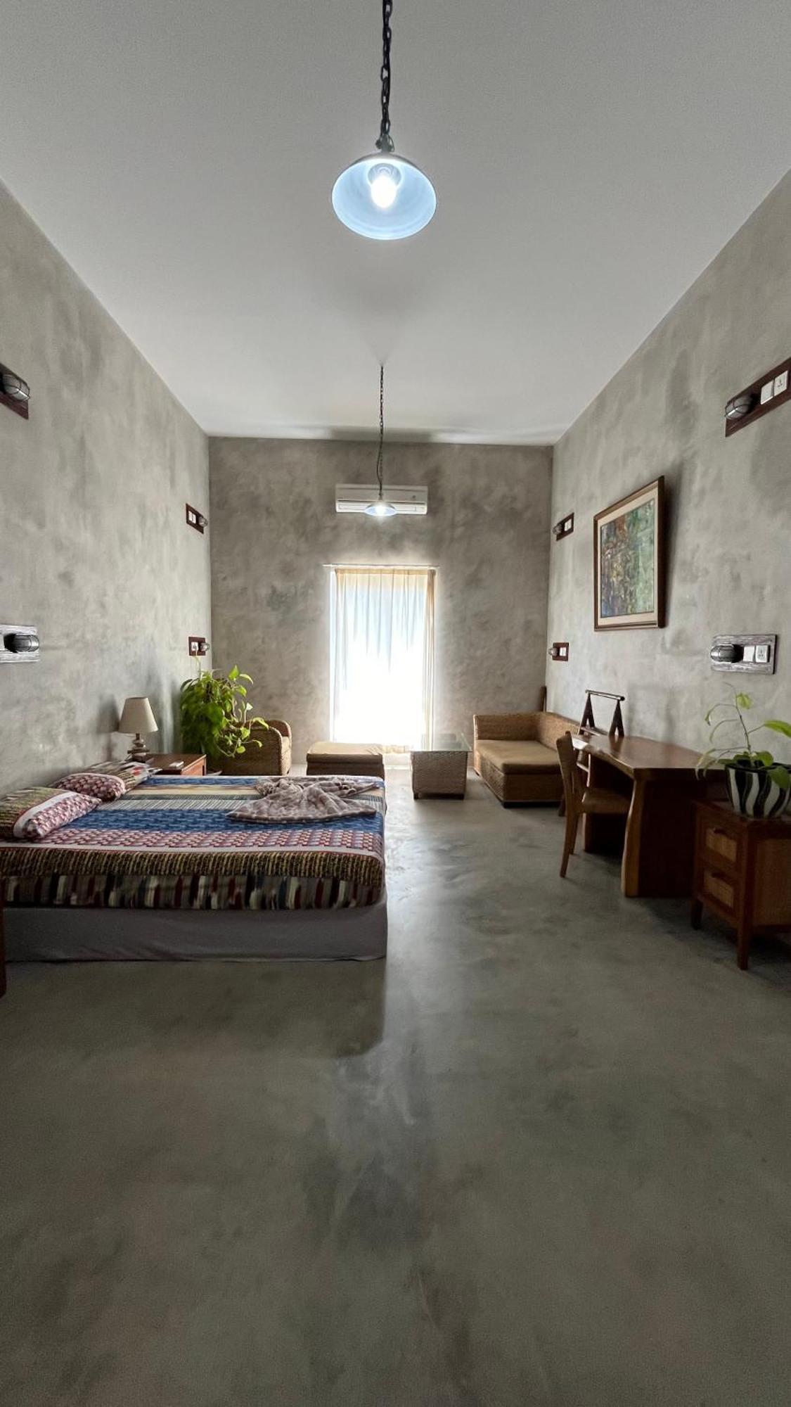 Bali Bobo Hostel Jimbaran Exterior foto A room at the Centre for Development Studies