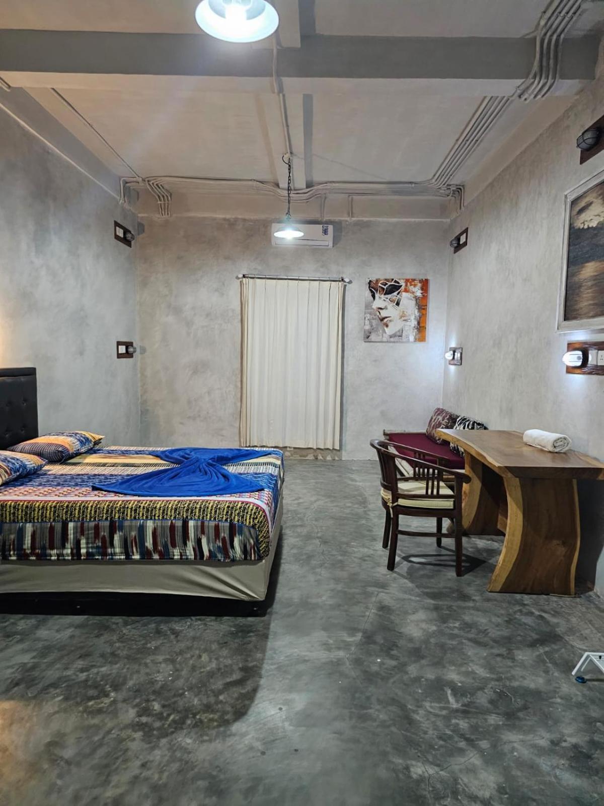 Bali Bobo Hostel Jimbaran Exterior foto A room at the resort