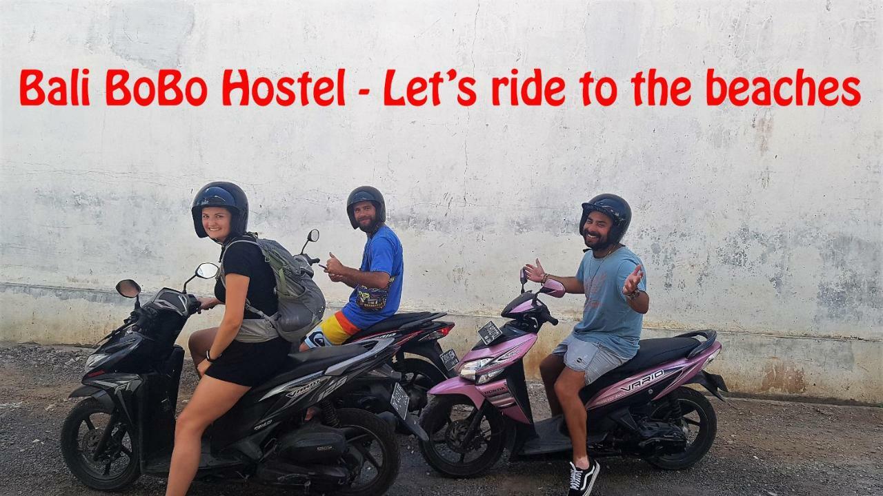 Bali Bobo Hostel Jimbaran Exterior foto Let's ride to the beach